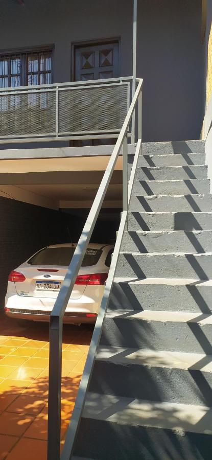Miguel Departamentos 1 Apartment ปูแอร์โตอีกวาซู ภายนอก รูปภาพ